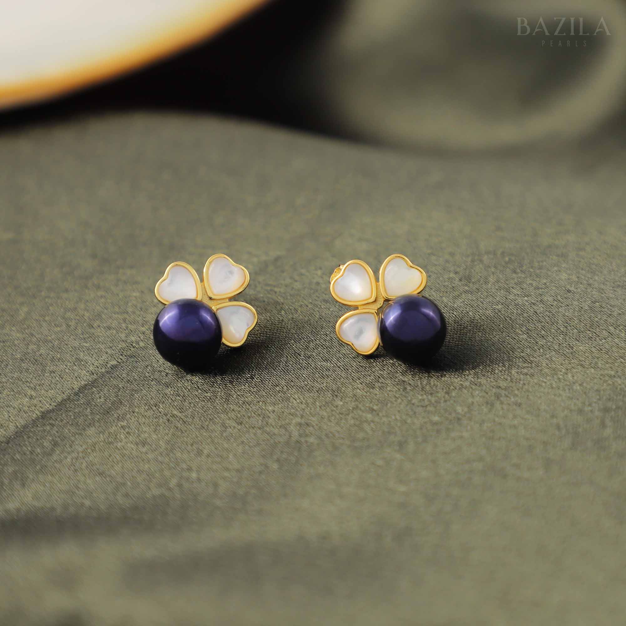 Majestic Glow Button Pearl Earrings - 9mm - Black