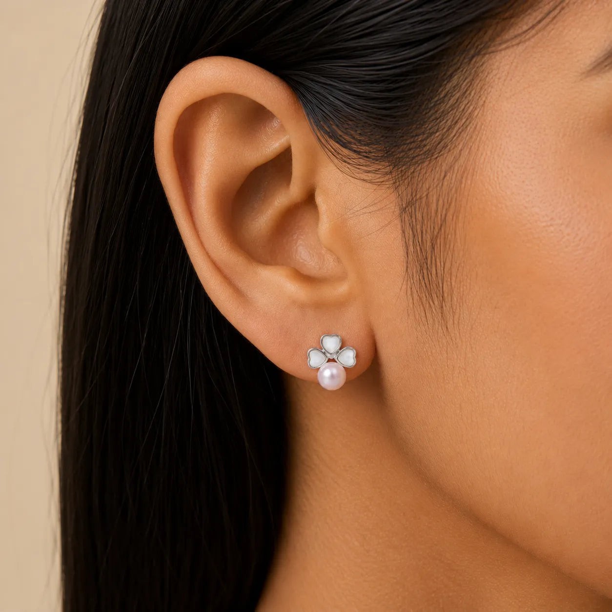 White Freshwater Pearl Clover Silver Stud Earrings