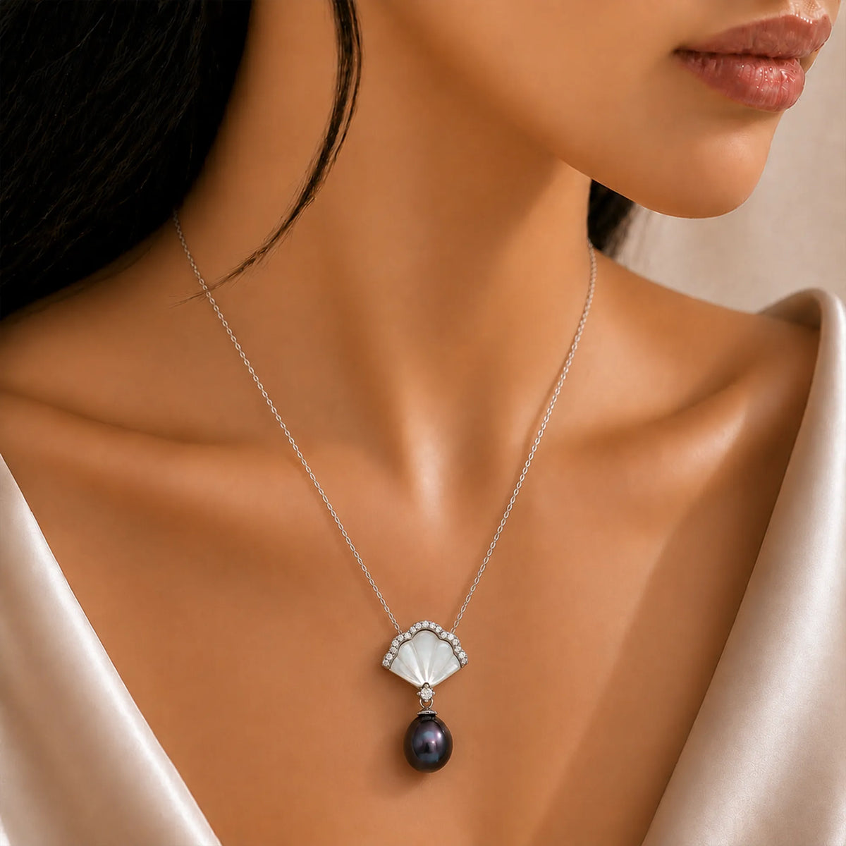 Midnight Pearl & Mother-of-Pearl Necklace