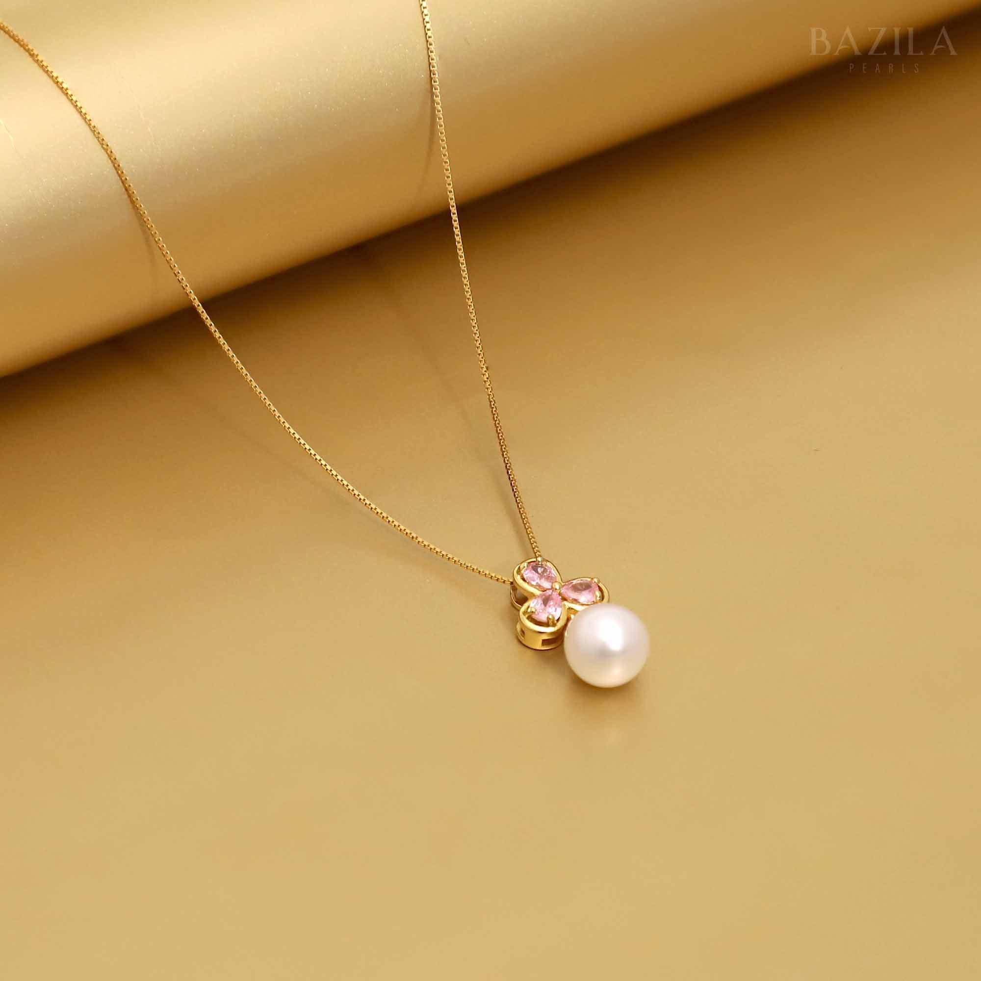 Petal Kiss with Mother-of-Pearl Pendant