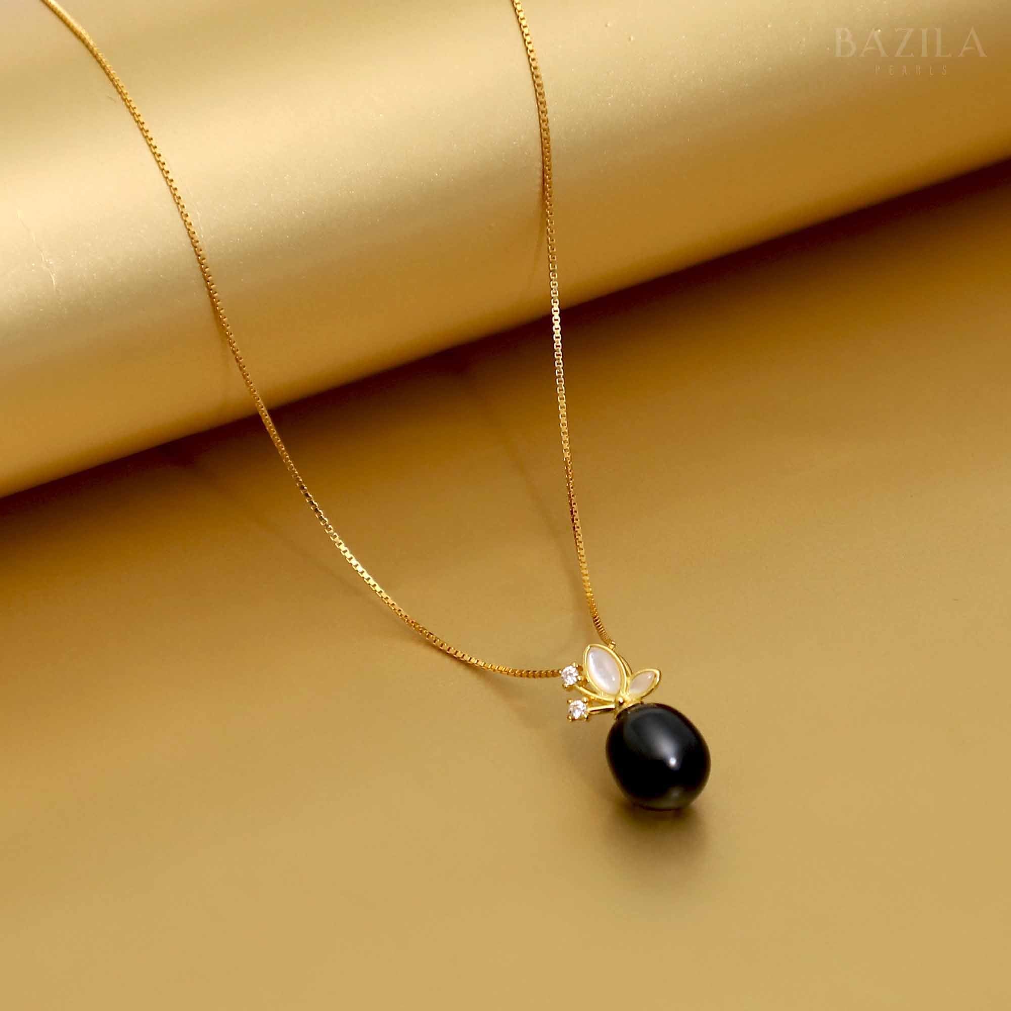 Black Pearl Pendant on Polished Gold Chain