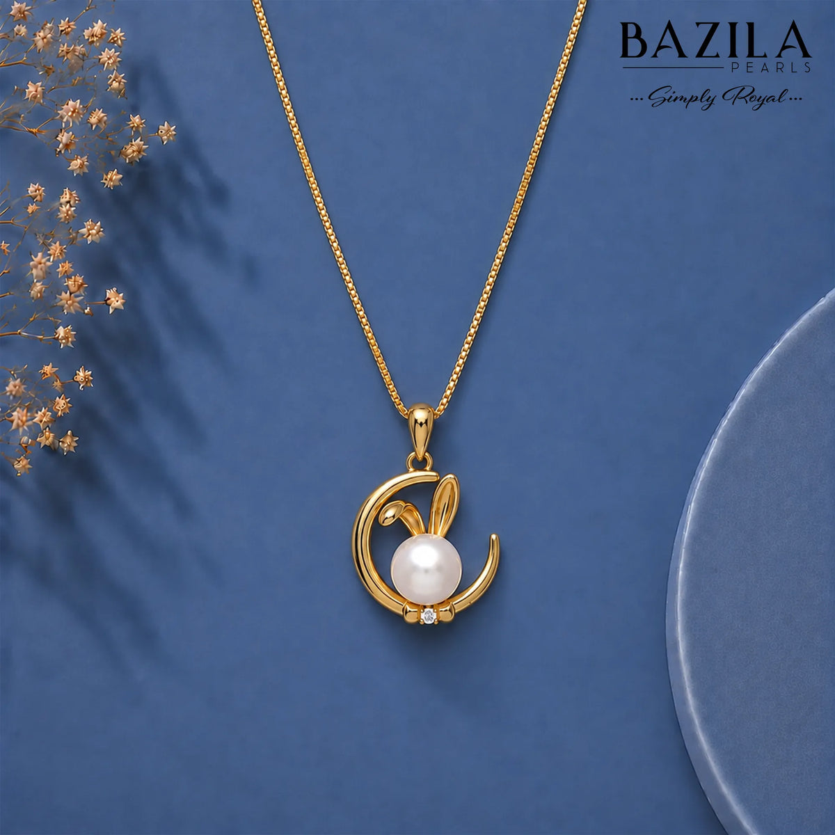 Golden Glow: A Pearl Pendant of Timeless Elegance