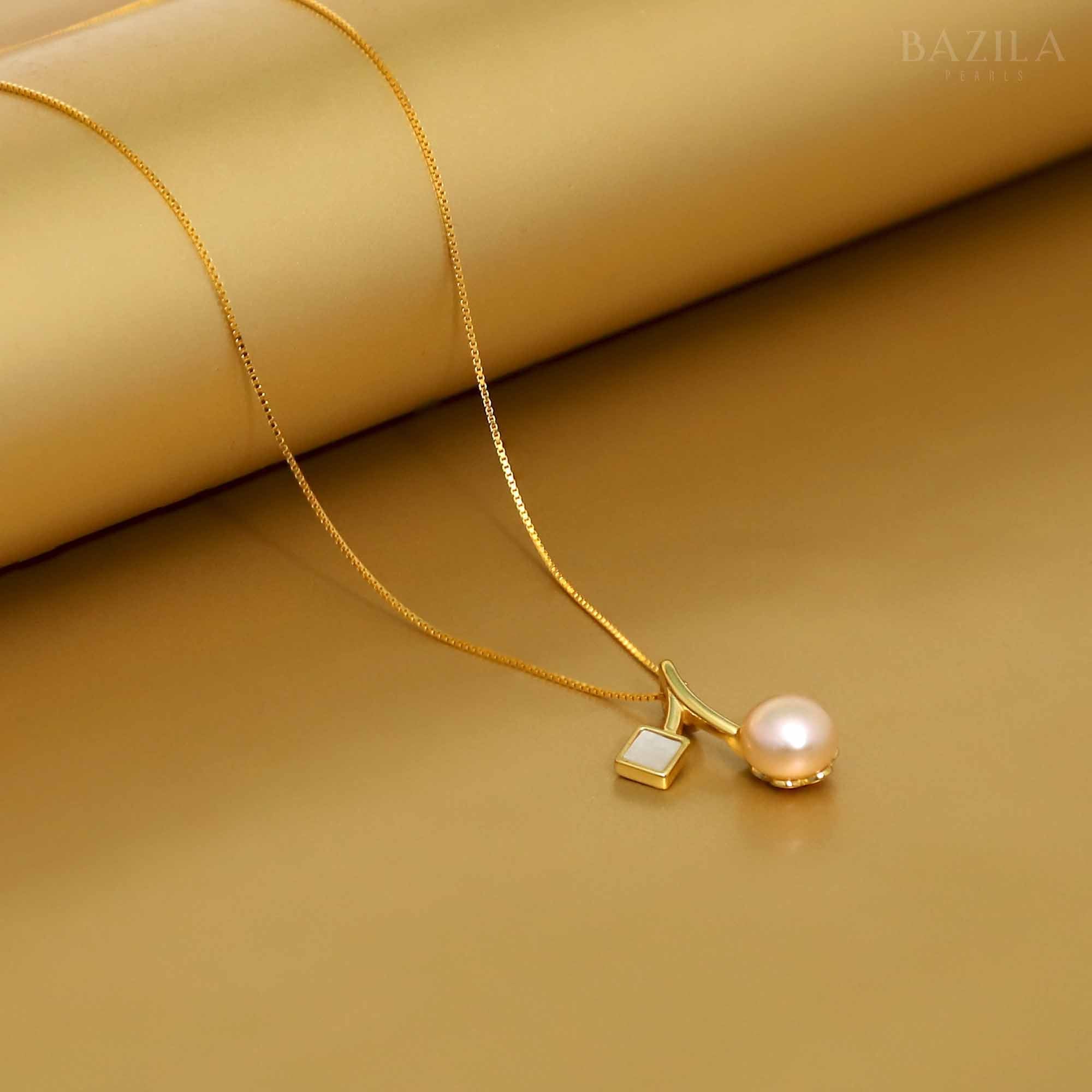 Celestial Drop Pearl Pendant – Pink Pearl on Gold Chain
