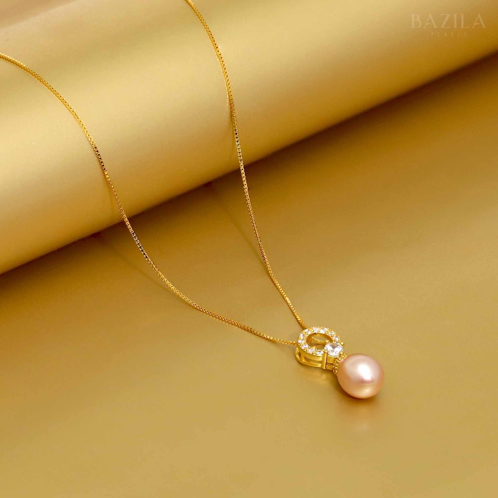 The Blush of Gold: Elegance Redefined