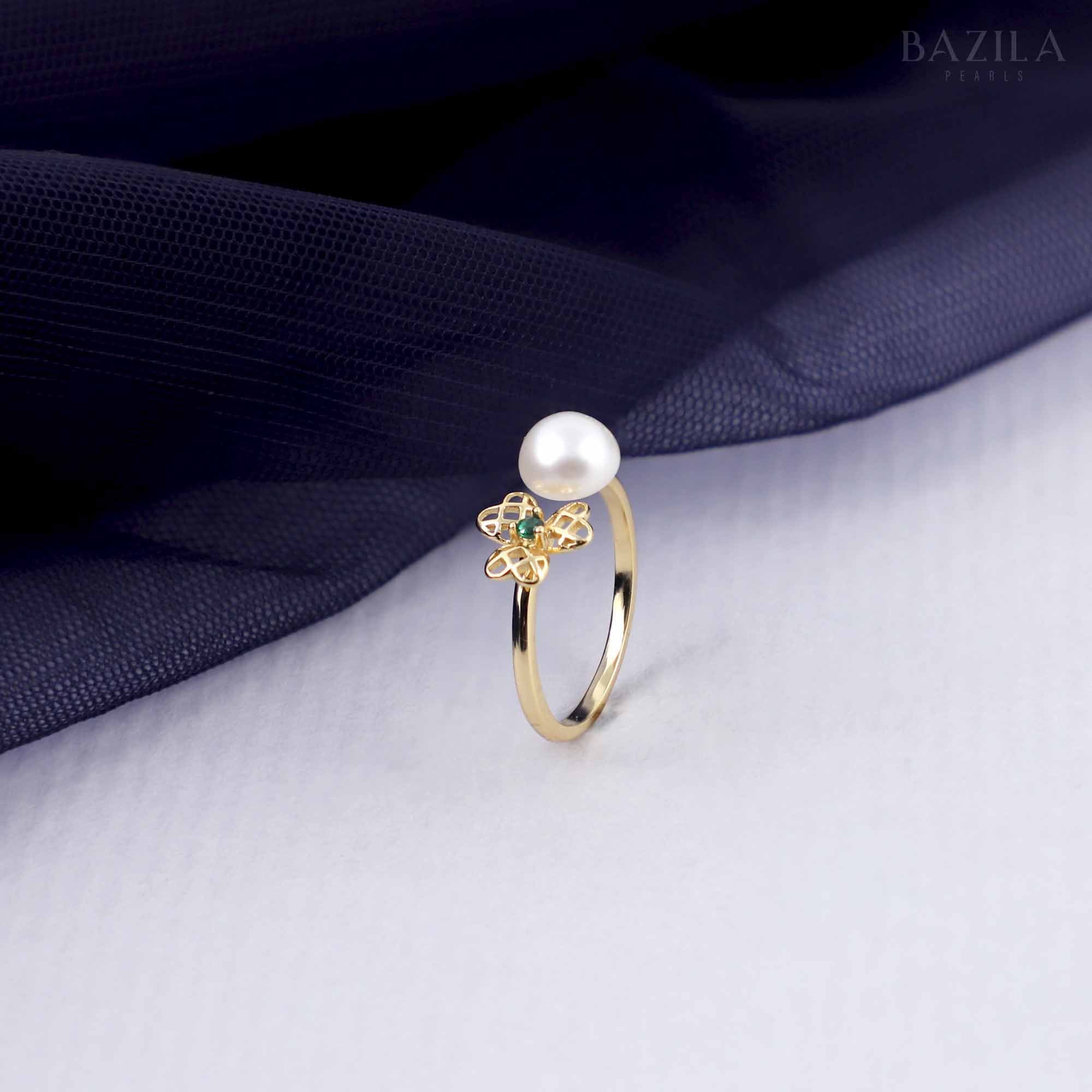 Golden Floral Pearl Ring