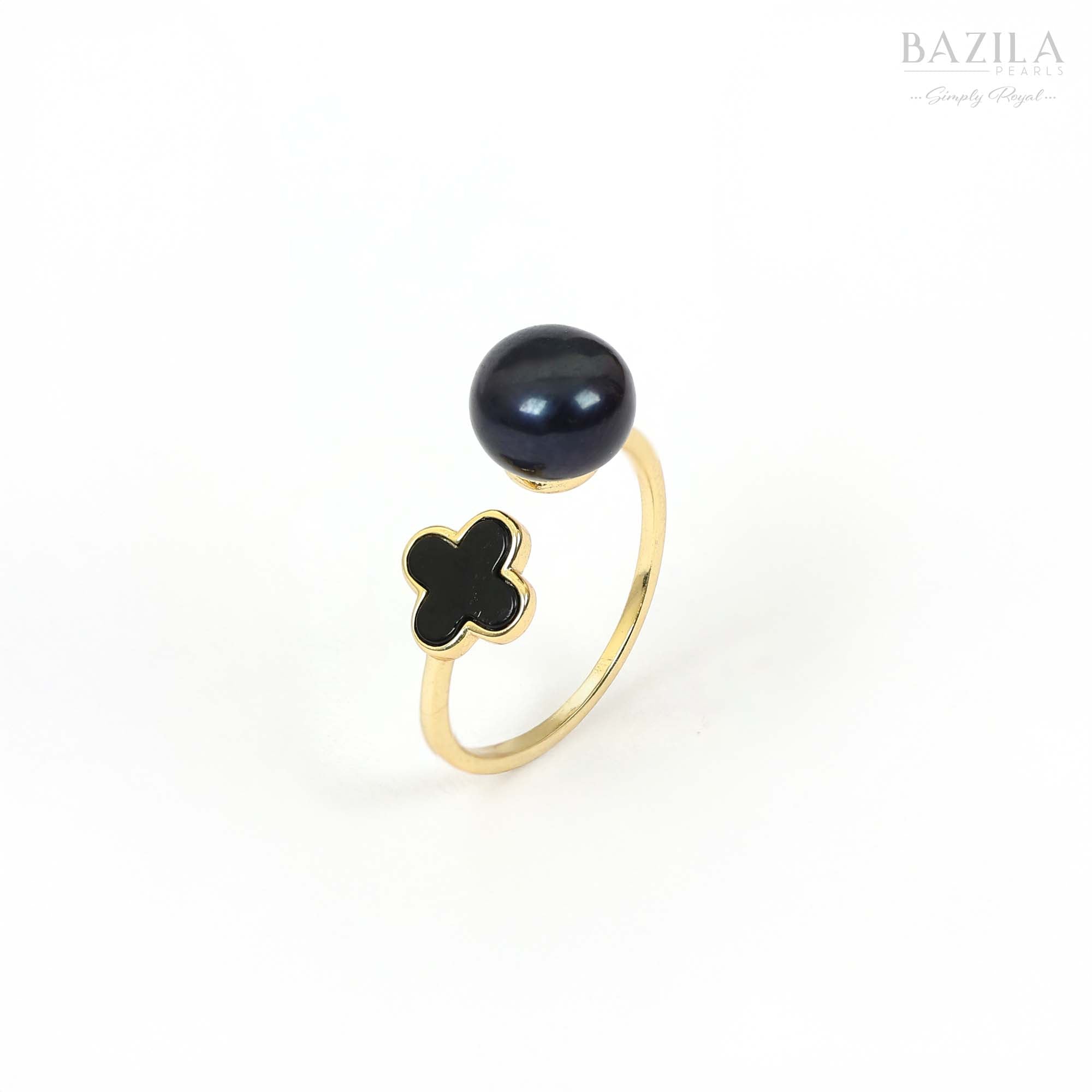 Gold-Plated Ring with Black Pearl & Onyx Clover Accent