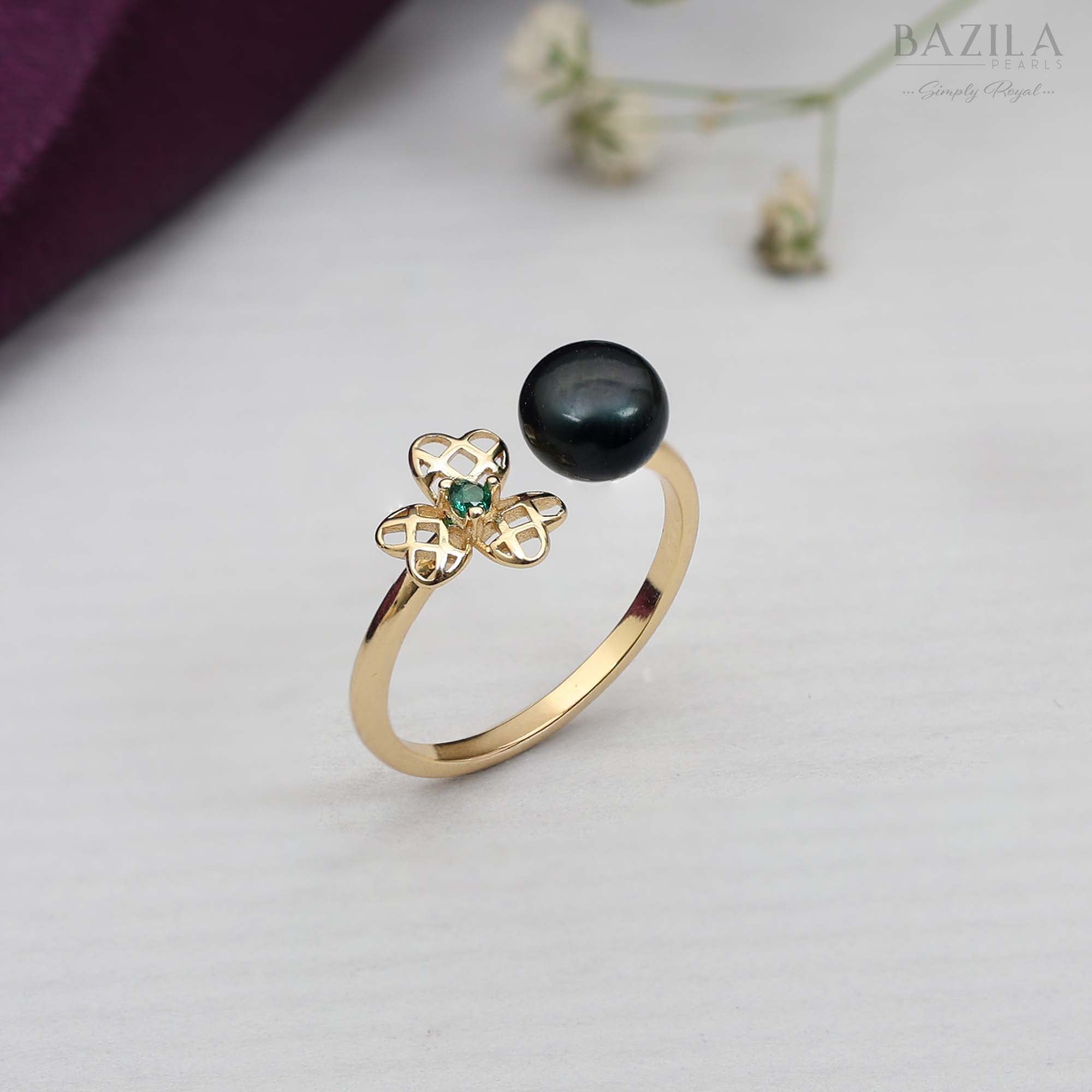 Black Pearl & Emerald Clover Ring in Gold-Tone Finish