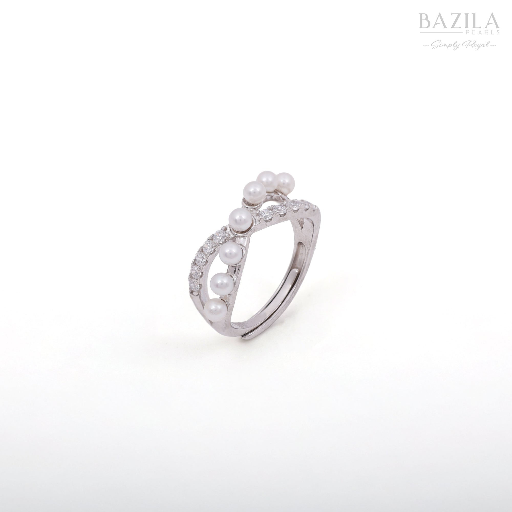 Graceful Freshwater Pearl Curve Ring with Zircon Detailing
