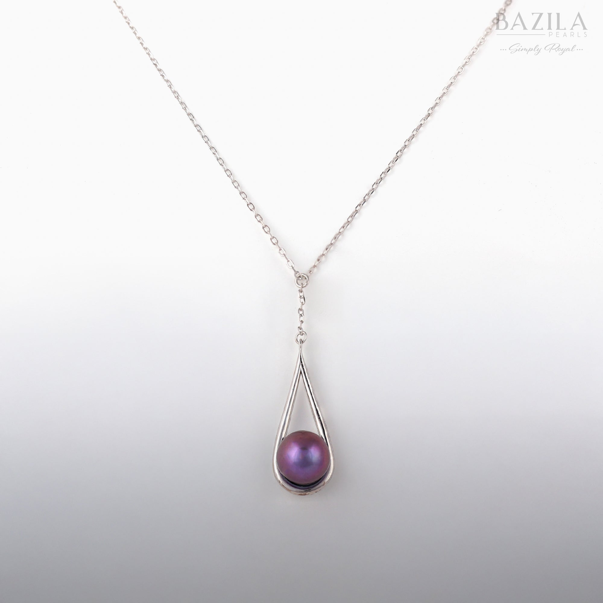 Elegant Edison Pearl Pendant in Silver with Minimalist Drop Silhouette