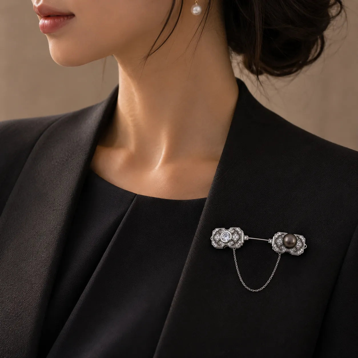 Vintage-Inspired Silver Brooch with Tahitian Pearl and Sparkling Zircon