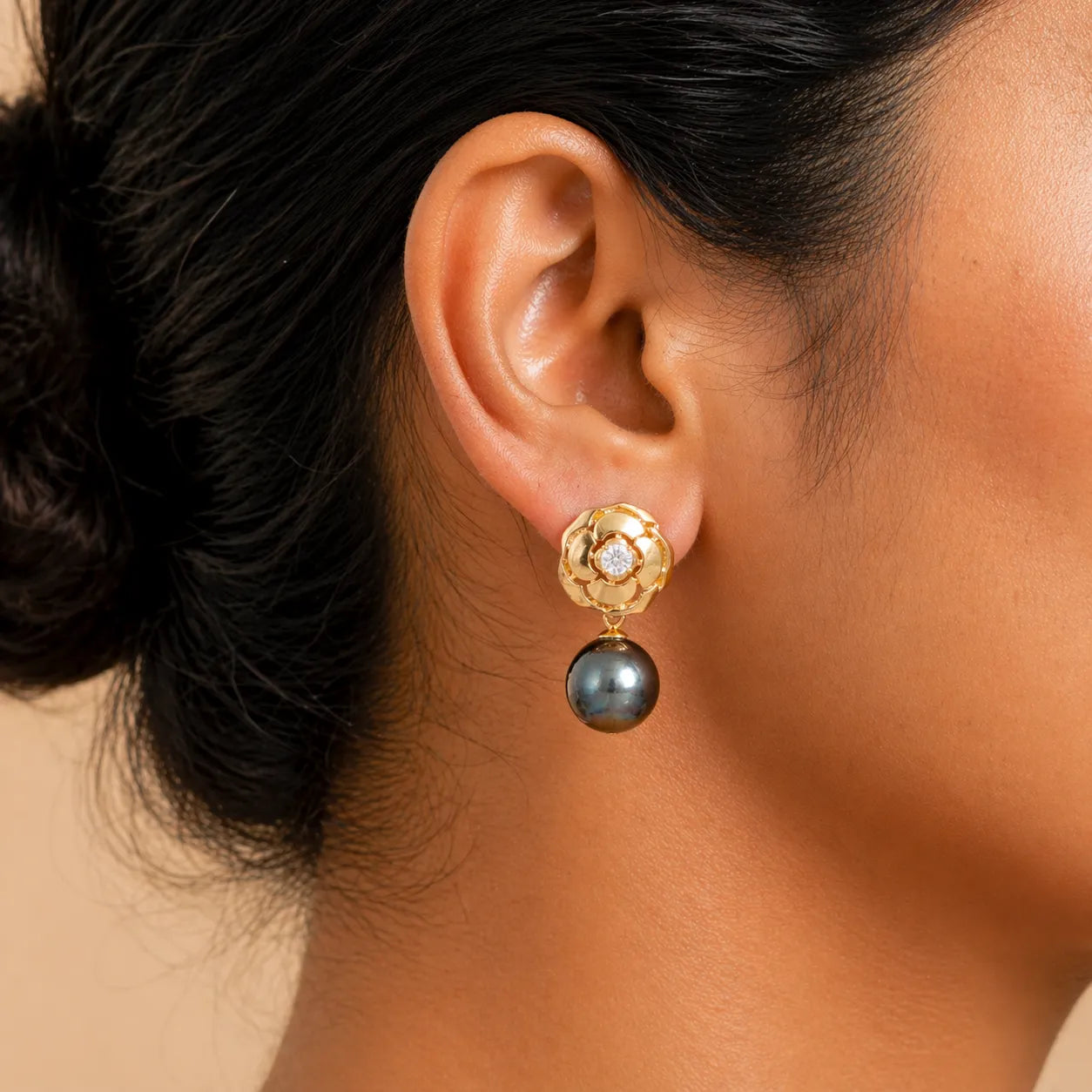 Luxury Silver Earrings with Tahitian Pearls and Gold-Toned Zircon Blooms
